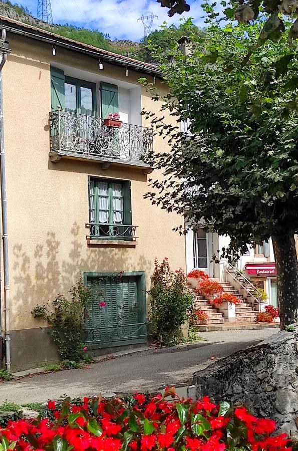 La Maison Des Vacances Auzat Εξωτερικό φωτογραφία